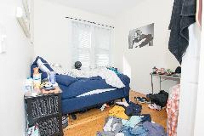 Foto del edificio - Brookline 5 bed 2 bath - 9/1 (close to Coolidge Corner)