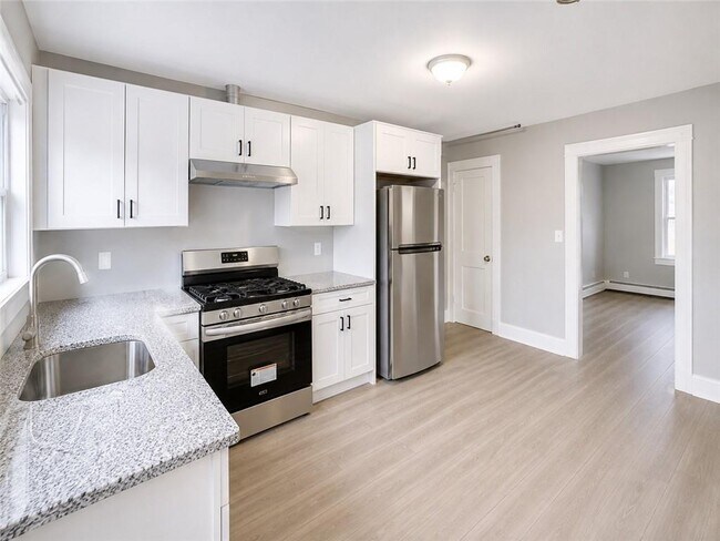Foto del edificio - 1003 Atwells Ave