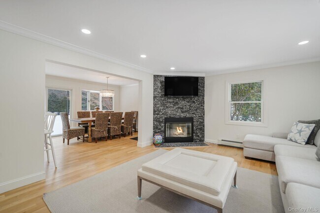 Foto del edificio - 19 Pine Tree Ln