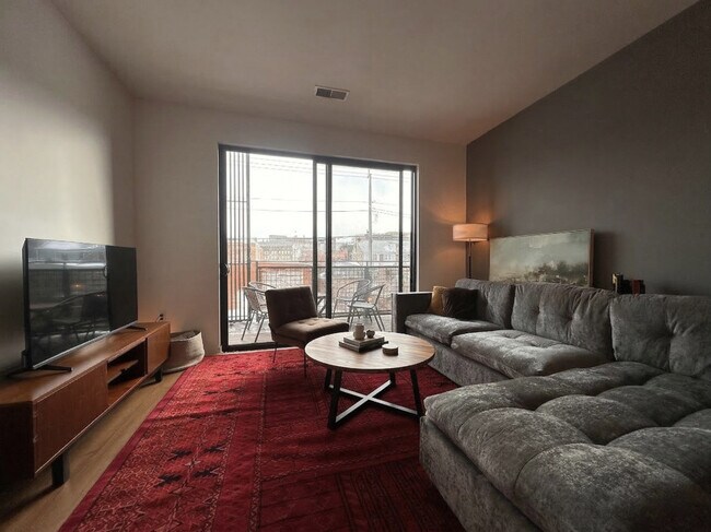 Foto del edificio - 324 S 2nd St