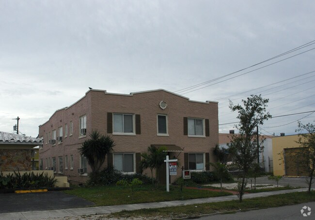 Foto del edificio - 2034 Washington St