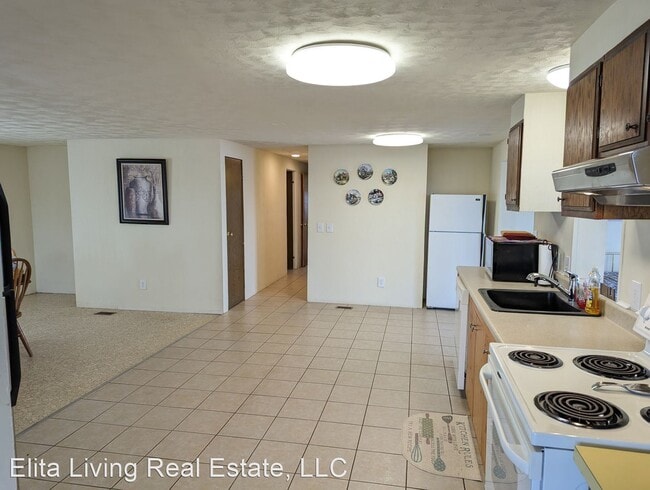 Building Photo - 2 br, 2 bath House - 1079 K.8 NE