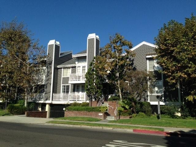Building Photo - 3560 Hughes Ave