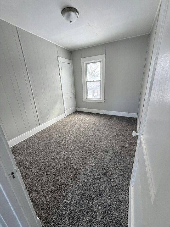 Building Photo - 934 Alhambra Rd