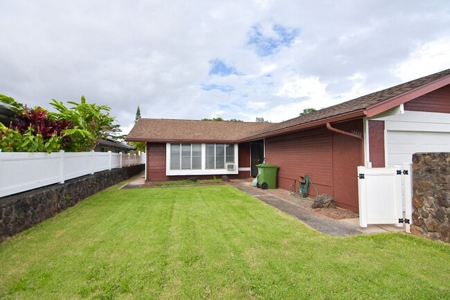 Building Photo - 3BR / 2Bath / 4Pkg - Home in Mililani!