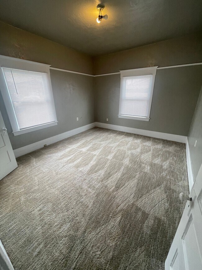 Foto del edificio - 2212 C St