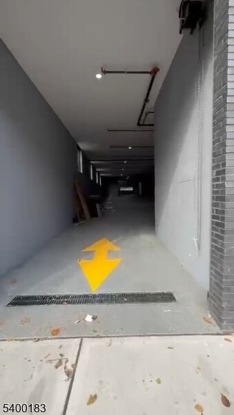 Foto del edificio - 197 12th Ave