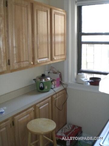 Foto principal - 1148 Commonwealth Ave