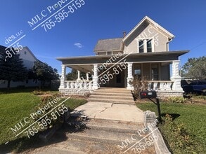 Building Photo - 419 E Washington St