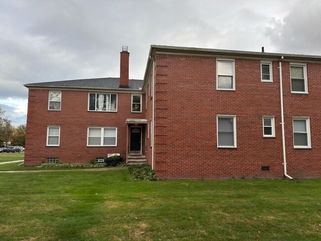 Foto del edificio - 21345 Sloan Dr