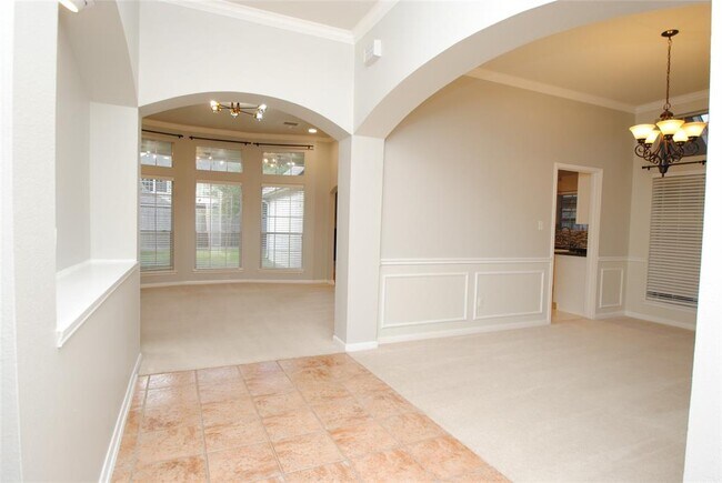 Building Photo - 20703 Spring Rose Dr