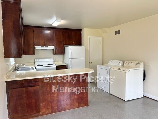 Foto del edificio - 2512 Plateau Rd
