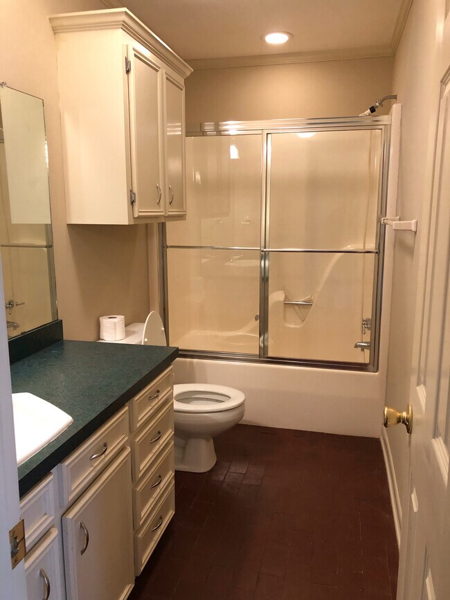 Foto del edificio - 239 Ralph Rawls Rd