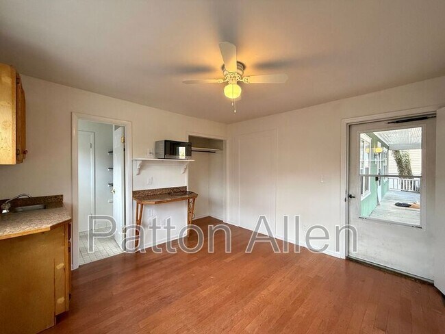 Building Photo - 29 Parkman Pl