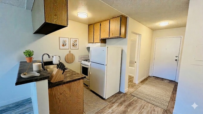 Interior Photo - 10075 Tujunga Canyon Blvd