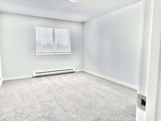 Building Photo - D Place Apartments