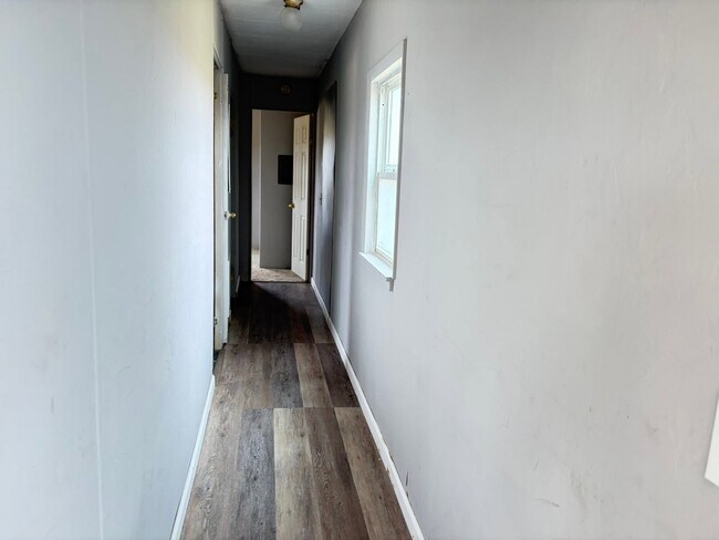Foto del edificio - 4780 Murr Rd