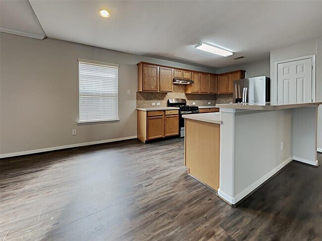 Building Photo - 26418 Marble Falls Bend