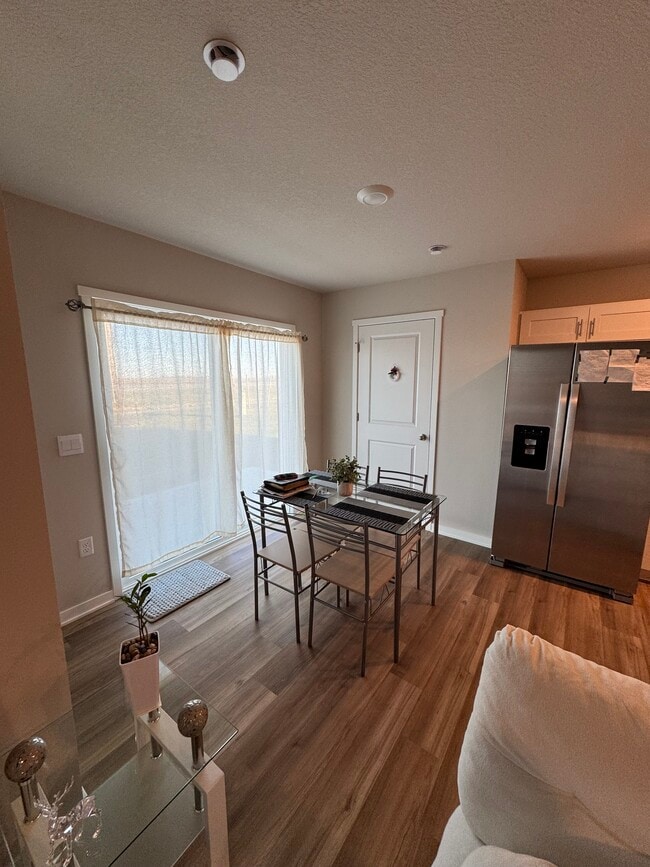 Foto del edificio - 1603 NE Crossing Oaks Ln