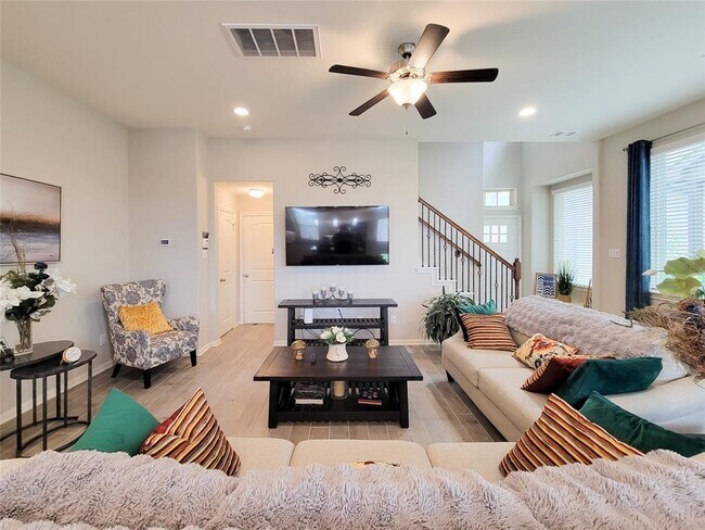 Foto del edificio - 5550 Purple Meadow Ln