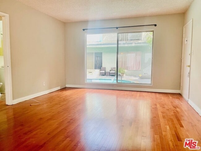 Photo - 941 N San Vicente Blvd Apartment