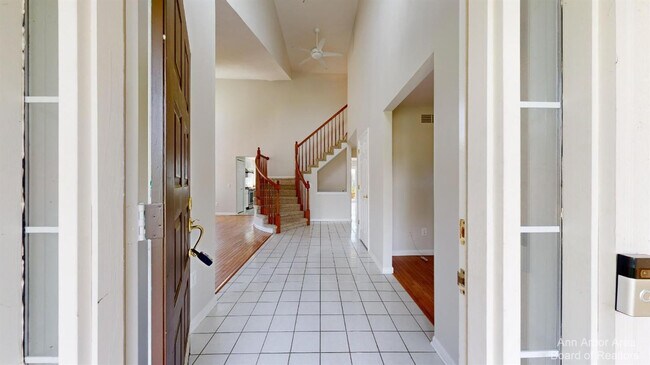 Foto del edificio - 2844 Chaseway Ct
