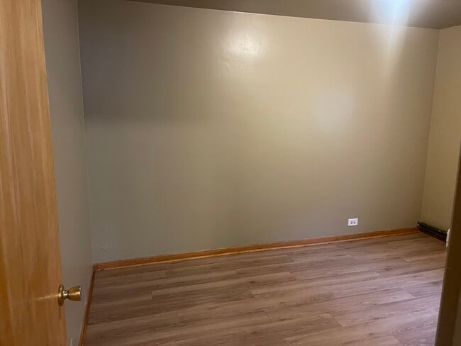 Bedroom - 2130 S 16th Ave