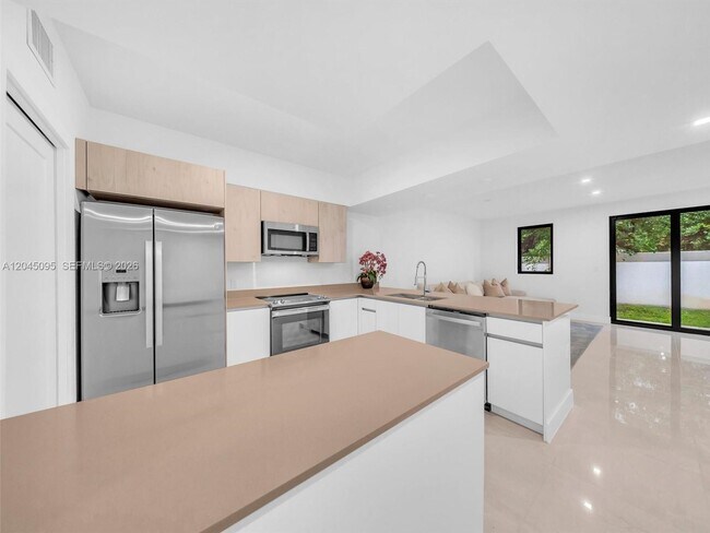 Foto del edificio - 5505 W Oak Wy