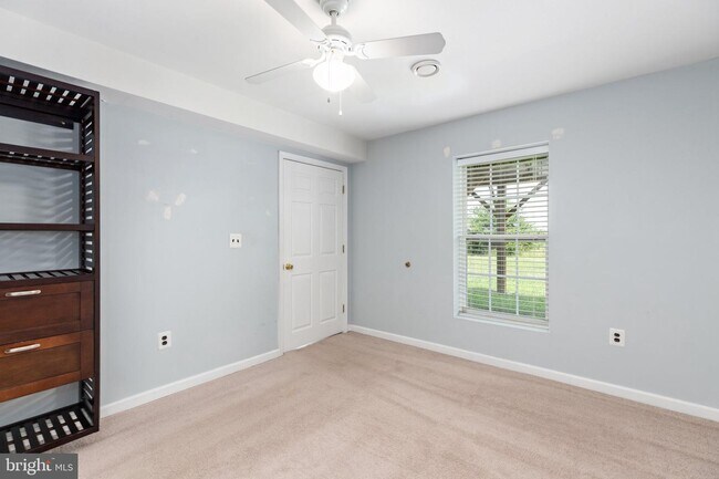 Building Photo - 5614 Joshua Tree Cir