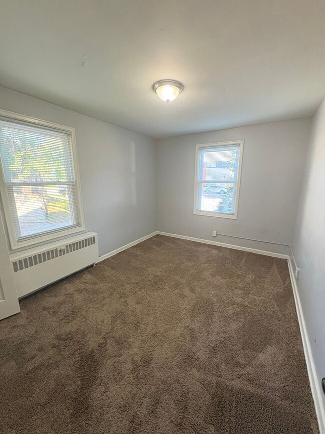 Building Photo - 317 N 31st Ave