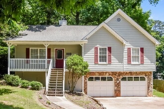 Building Photo - 503 Brooksdale Dr