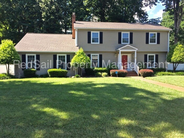 Foto principal - 207 Wendwood Dr