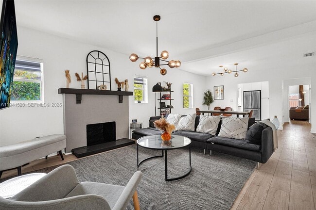 Building Photo - 37 NW 47th St