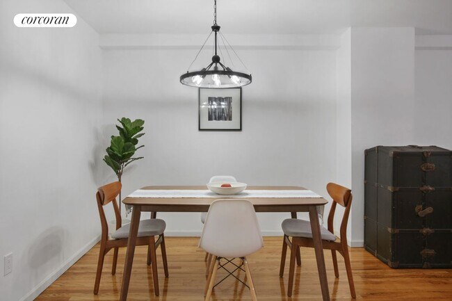 Foto del edificio - 104 Clifton Pl