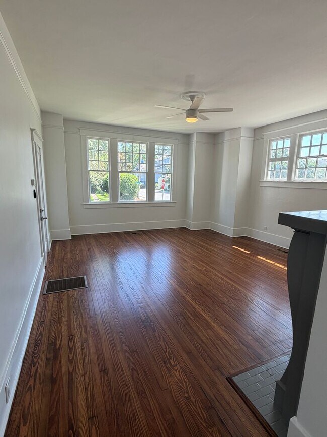 Building Photo - For Rent – Newly Renovated 1 Bedroom, 1 Bathroom Apartment in Baldwin Park, Savannah, GA