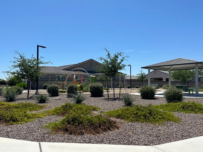 Building Photo - 7306 N 80th Ln