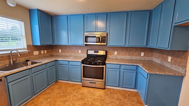Foto del edificio - 22135 Greengate Dr