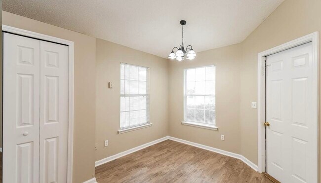 Foto del edificio - 1516 Slash Pine Ct