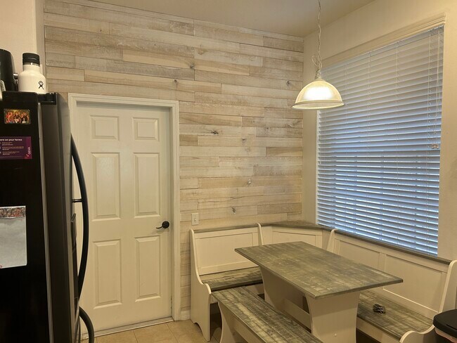Foto del edificio - 5352 60th Ave N