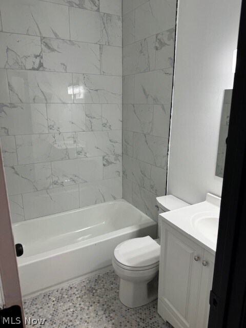 Building Photo - 12001 Oakview Ave