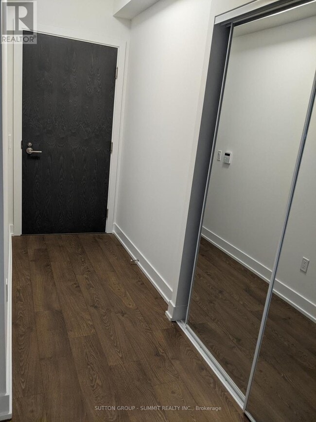 Building Photo - 9 Mabelle Ave