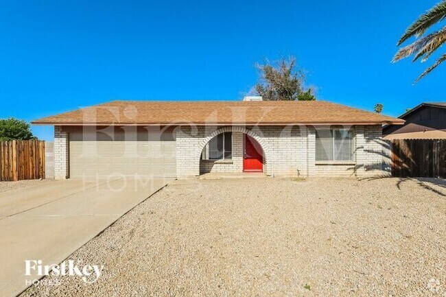 Building Photo - 8502 N 54th Dr