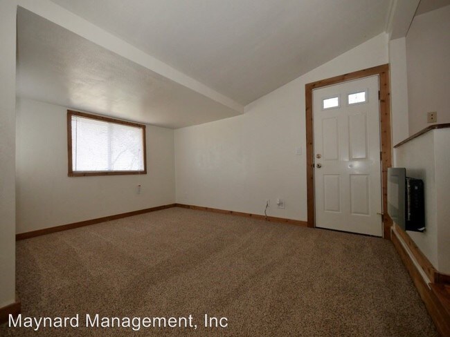 Building Photo - 2 br, 1 bath House - 207 Matson Lane