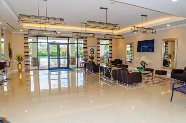 Building Photo - 3732 SE 2nd St