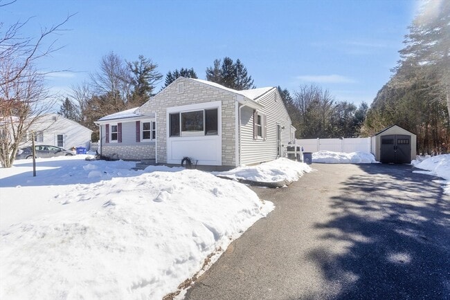 Building Photo - 47 Campbell Dr