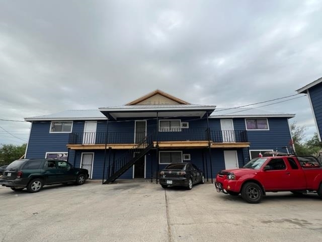 Building Photo - 1303 E Eistetter St