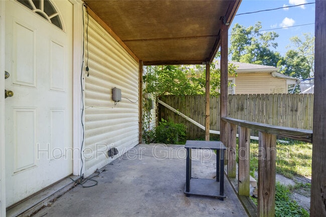 Building Photo - 550 N Berwick Ave