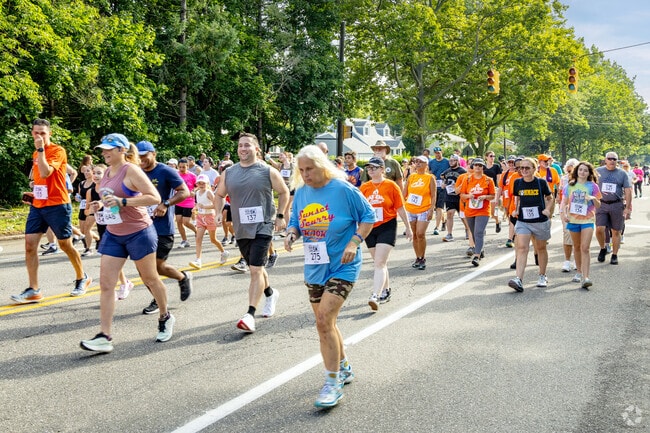 And they're off and running at the Run For Your Life 5K.