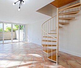 Building Photo - 3028 Center St