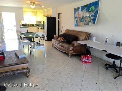 Building Photo - 5 br, 3 bath House - 5273 Rincon Street